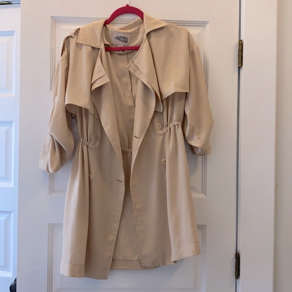 Beige polyester jacket